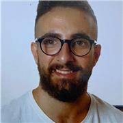 Se sei appassionato di musica e desideri padroneggiare l'arte della produzione musicale o perfezionare le tue abilità strumentali